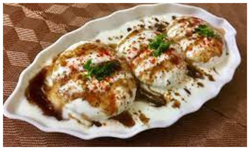 Bread Dahi Vada Recipe: कभी खायें हैं ब्रेड के दही वड़े ? अगर नहीं तो यहाँ जानें रेसिपी , स्वाद कई दिनों तक रहेगा याद