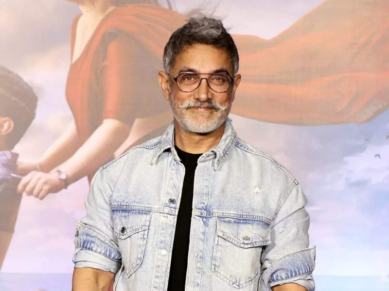 Aamir Khan: दो तलाक के बाद इस एक्ट्रेस को डेट कर रहे हैं आमिर? अफेयर की खबरों के बीच वायरल हुआ वीडियो