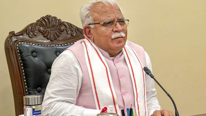 Haryana: अपने ही राज्य में मुख्यमंत्री को होना पड़ा हाउस अरेस्ट, सीएम खट्टर को करना पड़ा असहज स्थिति का सामना
