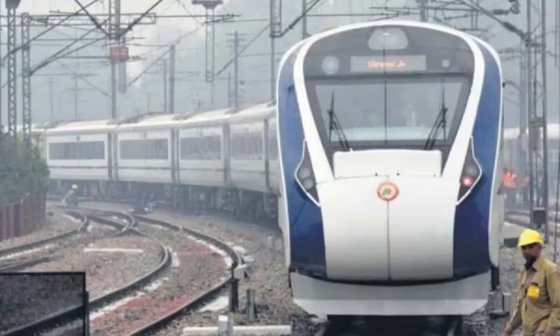Vande Bharat Train In Udaipur: अब आसान होगा यात्रियों का सफर, आइये जाने इस रूट पर चलने वाली वंदे भारत ट्रेन के बारे में जानकारी