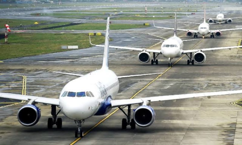 Ayodhya News: राम की नगरी में जल्द उतर सकेंगी कॉमर्शियल फलाइट्स, जानिए कब तक पूरा होगा इंटरनेशनल एयरपोर्ट का काम