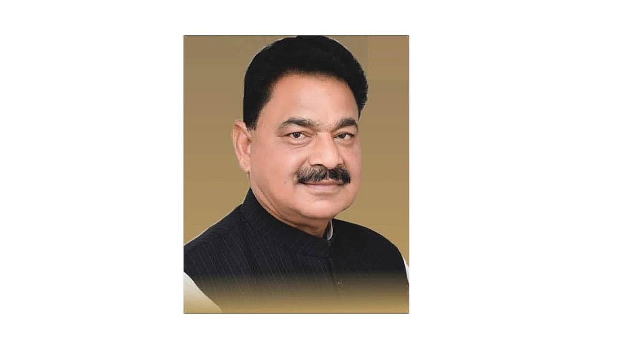 former samajwadi party leader narad rai exonerated from court in 13