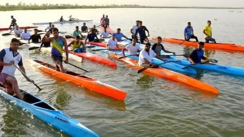 Kanpur Boating Club: कानपुर में ले सकते हैं गोवा का मजा, गंगा किनारे शुरू किया गया है बोटिंग क्लब