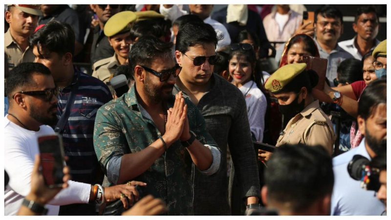 Lucknow News: कल्याण ज्वैलर्स के उद्घाटन में पहुंचे अजय देवगन, फैन्स की उमड़ी भीड़