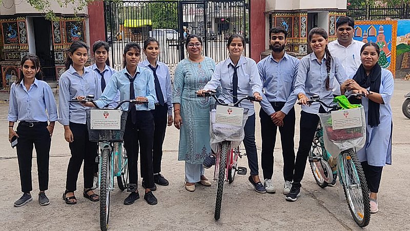 Jhansi News: राहगीरी झांसी नाम से अनूठे कार्यक्रम का आयोजन, वर्ल्ड साइकिल-डे के अवसर पर हुआ आयोजन