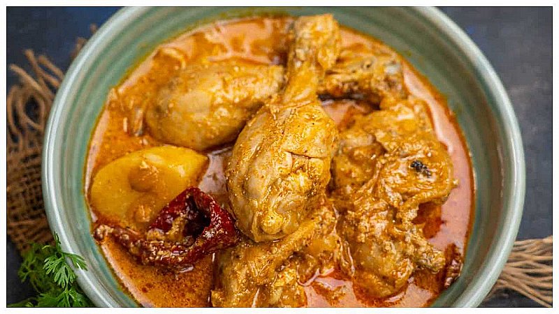 Bengali Style Pepper Chicken Recipe: बंगाली स्टाइल दोई मोरिच चिकन घर में बनायें और पाएं सबकी तारीफ