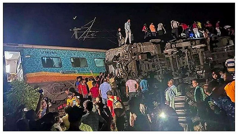Coromandel Express Accident: ट्रेन दुर्घटना को लेकर जुबानी जंग शुरू, इन नेताओं ने केंद्र सरकार पर साधा निशान