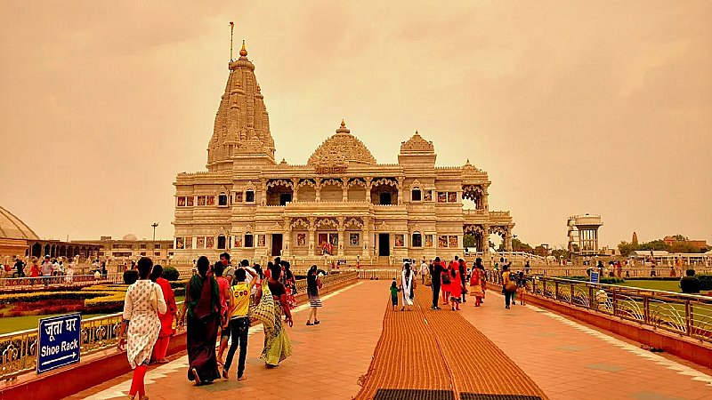 Mathura Vrindavan Agra Tour Package: दो दिन में पूरा कर सकते हैं मथुरा, वृंदावन और आगरा का सफर, जानिए टिप्स