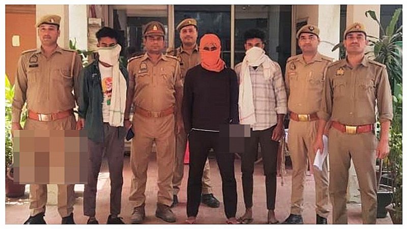 Sonebhadra News:नाबालिग से सामूहिक दुष्कर्म, प्रेमी ने धोखे से बुलाकर कराई वारदात, दोस्त बताए जा रहे आरोपी, तीन गिरफ्तार