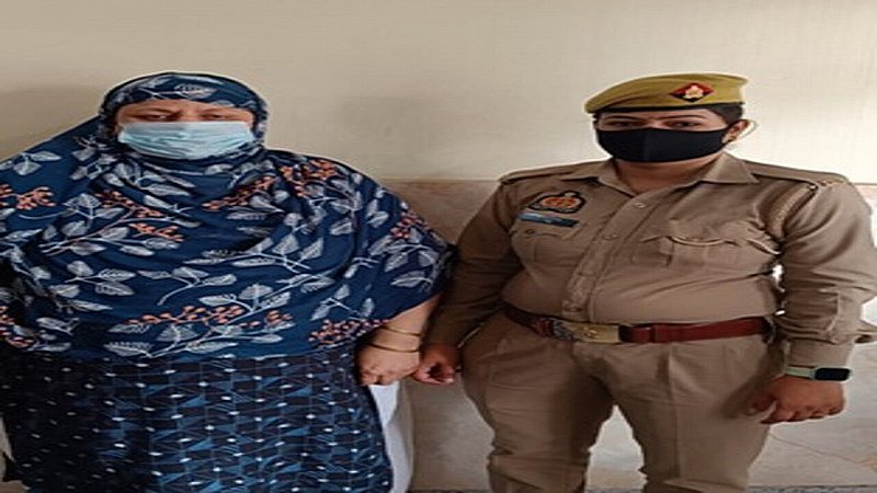 Hapur News: कारगिल युद्ध में शहीद जवान की पत्नी धोखाधड़ी में गिरफ्तार, दस लाख रुपये ठगी