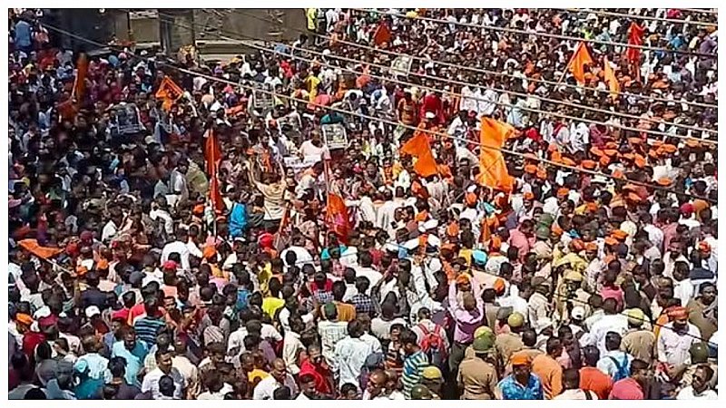Maharashtra: औरंगजेब पर आपत्तिजनक पोस्ट से मचा बवाल, कोल्हापुर के हिंदू संगठनों में धधकी ज्वाला, लाठीचार्ज