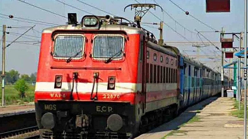 Railway Recruitment 2023: रेलवे में 10वीं पास के लिए सुनहरा अवसर, बिना आवेदन शुल्क करें अप्लाई