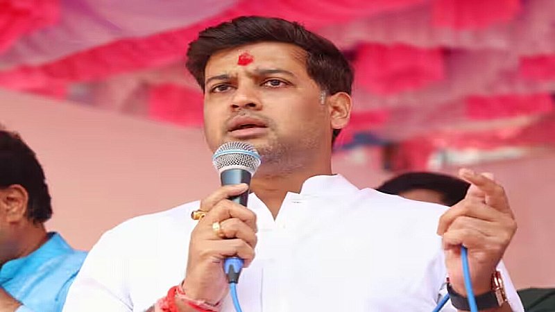 Maharashtra Politics: सीएम शिंदे के बेटे की सीट पर भाजपा की निगाहें, चुनाव प्रभारियों की नियुक्ति को लेकर भी विवाद