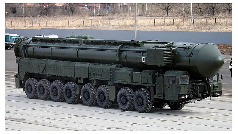Nuclear Weapons: परमाणु हथियाराें की रेस में चीन, रूस और पाकिस्तान का दबदबा, जानें किस नंबर पर है भारत