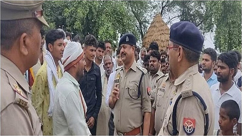 Triple Murder in Mainpuri: ट्रिपल मर्डर से दहला मैनपुरी, पिता-पुत्र और बहू की गोली मारकर हत्या