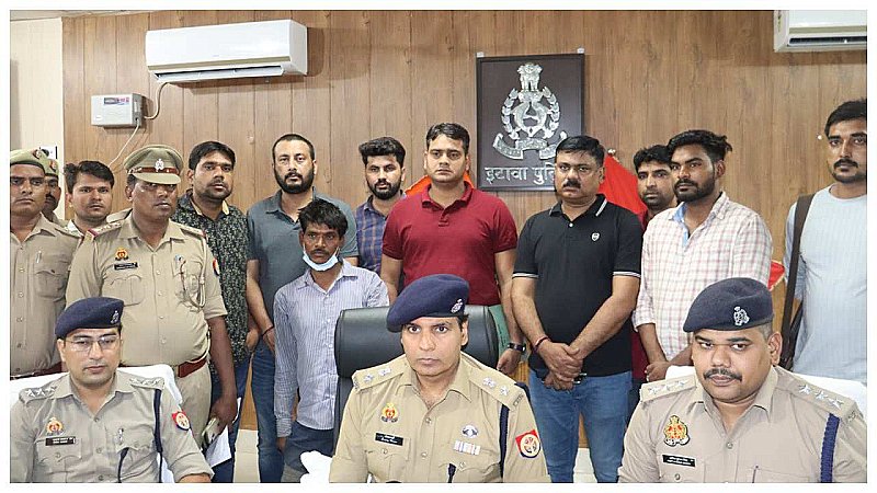 Etawah News: शिकायत दर्ज कराने वाला पिता ही निकला हत्यारोपी, ऐसे सुलझी ‘मर्डर मिस्ट्री!’