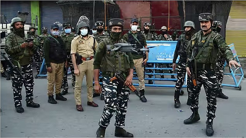 Jammu Kashmir: भारतीय सुरक्षाबलों को मिली बड़ी कामयाबी, कुपवाड़ा में चार आतंकी ढेर, सर्च अभियान जारी