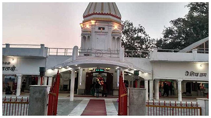 Baba Vishwanath Temple Shahjahanpur: बनारस में नहीं यहां पर है छोटी काशी, होती है हर मनोकामना पूरी