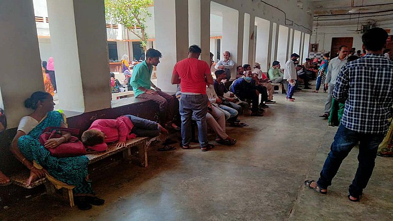Kanpur News: पहली बारिश के बाद बढ़े डायरिया के मरीज, अस्पतालों की ओपीडी और इमरजेंसी में मरीजों की भारी भीड़