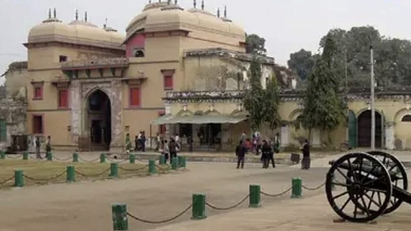 Varanasi News: काशी राजपरिवार के अभेद्य किले में चोरी, राजकुमारी और उनके बेटों के नाम नामजद FIR