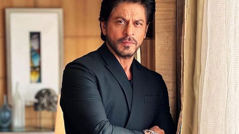 Shahrukh Khan: बॉलीवुड के किंग खान को लेकर अब तक का सबसे बड़ा खुलासा, एक नहीं तीन बार शादी कर चुके हैं शाहरुख