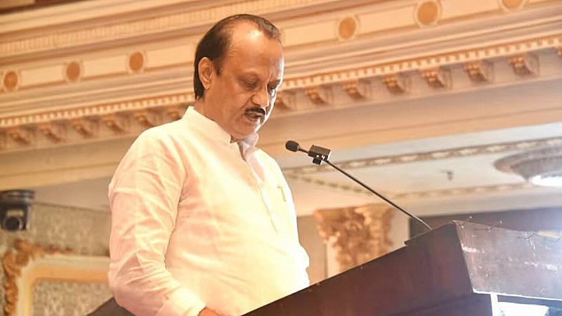 Maharashtra Political Crisis: 2024 के लिए भतीजे ने बिगाड़ा शरद पवार का गेम प्लान, अब विपक्षी एकजुटता से ज्यादा अहम NCP को बचाना