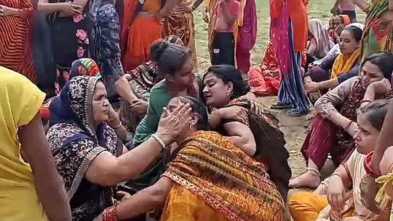 Kanpur News: प्रधान पति की धारदार हथियार से निर्मम हत्या, गांव में फैली सनसनी