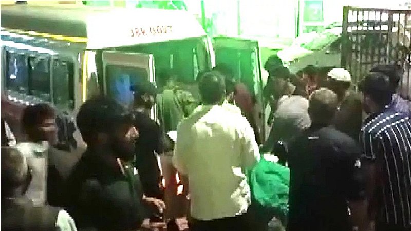 Jammu Kashmir Accident: राजौरी में एक कार सड़क हादसे का शिकार, चार की मौत, पांच घायल