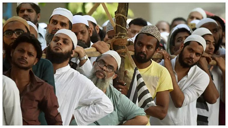 UCC News: जहां मुसलमानों की आबादी, वहां खोलेंगे शरई अदालत,...AIMPLB को मिला कांग्रेस का समर्थन
