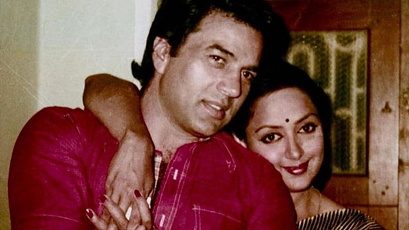 Dharmendra Wife: क्यों हेमा मालिनी की प्रेग्नेंसी को सीक्रेट रखना चाहते थे धर्मेंद्र, बुक कर लिया था पूरा अस्पताल