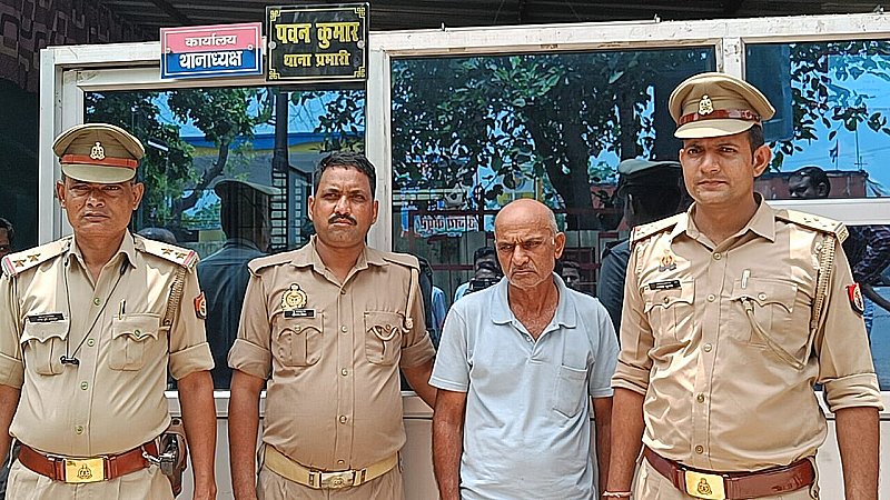 Kanpur News: गाय से अप्राकृतिक यौन संबंध करने वाला आरोपी गिरफ्तार, सीसीटीवी में घटना कैद