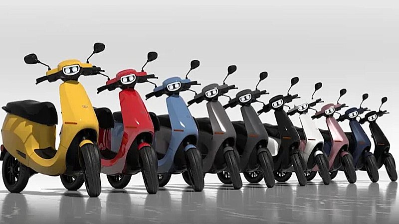 Ola Electric Scooters: अपने तीनों वेरिएंट को नए शेड्स के साथ कर सकती है लॉन्च, 15 अगस्त को ओला इलेक्ट्रिक करेगी खुलासा