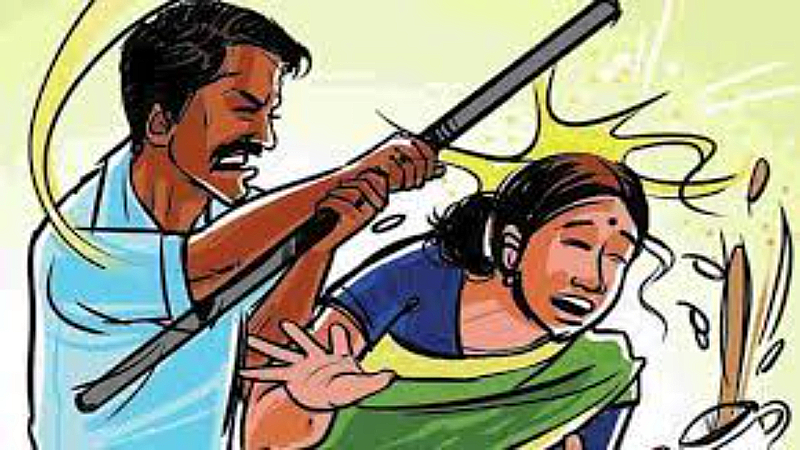 Agra News: दबंगों ने युवक और महिला को जमकर पीटा, सोशल मीडिया पर वायरल हो रहा वीडिया