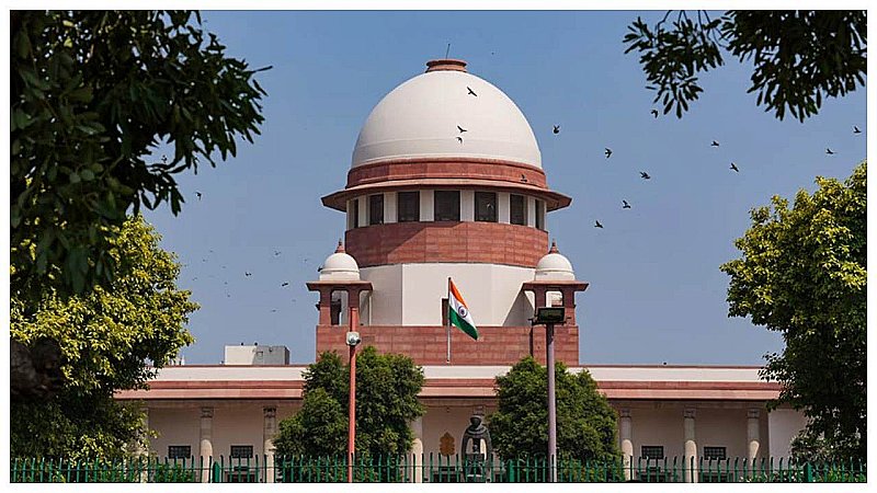 Supreme Court की केंद्र को फटकार, पूछा- अपनी पार्टी की सरकार के खिलाफ क्यों नहीं करते कार्रवाई?