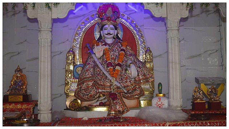 Chitragupta Mandir in UP: प्रयागराज स्थित चित्रगुप्त मंदिर का इतिहास, जानें यूपी में और कहां-कहां