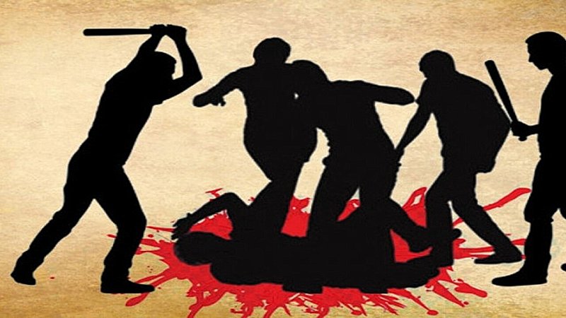Meerut News: युवक ने अपने साथी की ईंट से पीट-पीटकर हत्या कर दी, तमाशबीन बने रहे लोग