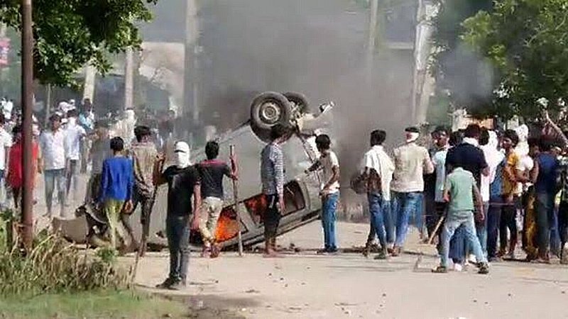 Haryana Nuh Violence: सांप्रदायिक हिंसा में अब तक 6 लोगों की मौत, 8 जिलों में धारा 144 लागू, कई शहरों में इंटरनेट बंद