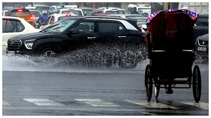 Lucknow Ka Mausam 04 August 2023: यूपी में फिर एक्टिव हुआ मानसून, लखनऊ में धूप-छांव या होगी बरसात, जानें आज का हाल