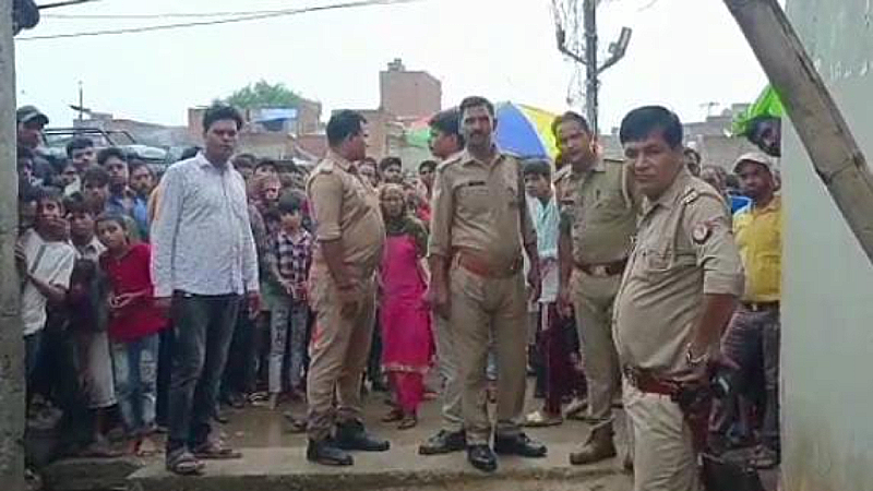 Aligarh News: गोश्त वाली गली में मिली इंसान की लाश, जानिए पूरा मामला