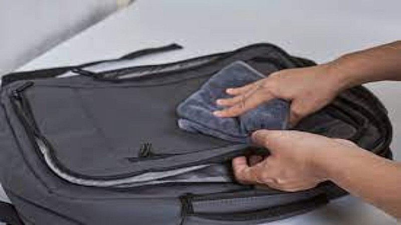 Wash a Backpack: स्कूल बैग्स या बैकपैक्स को धोने का ये है आसान तरीका, फॉलो करिये इन टिप्स को