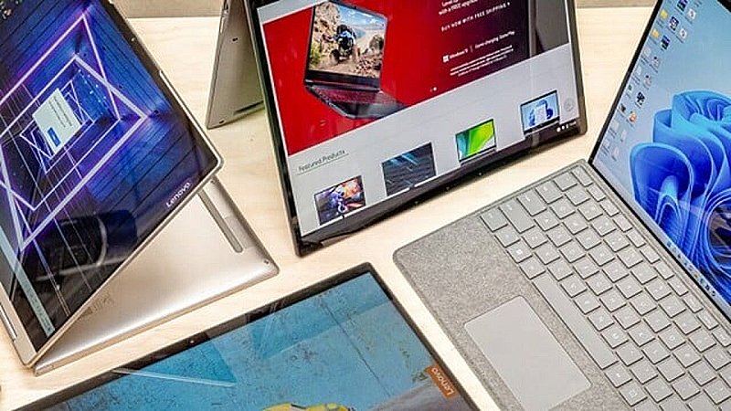 India Ban Laptop Imports: एप्पल, एचपी, सैमसंग ने भारत में लैपटॉप इम्पोर्ट रोका
