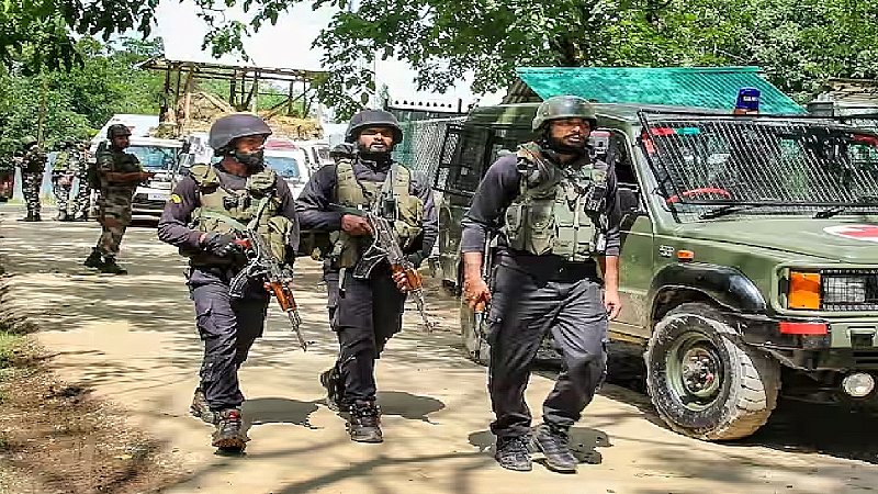 Jammu-Kashmir News: आतंकियों की बड़ी घुसपैठ नाकाम, हाई अलर्ट जारी, सेना का सर्च ऑपरेशन जारी