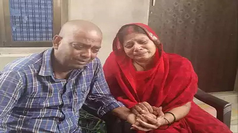 Azamgarh Suicide Case: सदमे में श्रेया का परिवार, आरोपियों की हुई जमानत, मां ने सीएम योगी से लगाई न्याय की गुहार