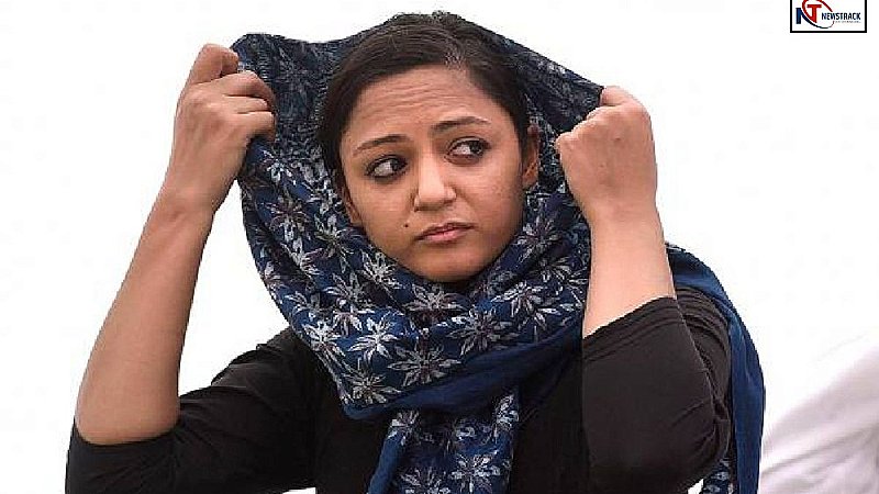 Shehla Rashid: शेहला रशीद का बदल गया रुख, मोदी सरकार की शान में पढ़े कसीदे, कहा-कश्मीर में मानवाधिकार का रिकॉर्ड सुधरा
