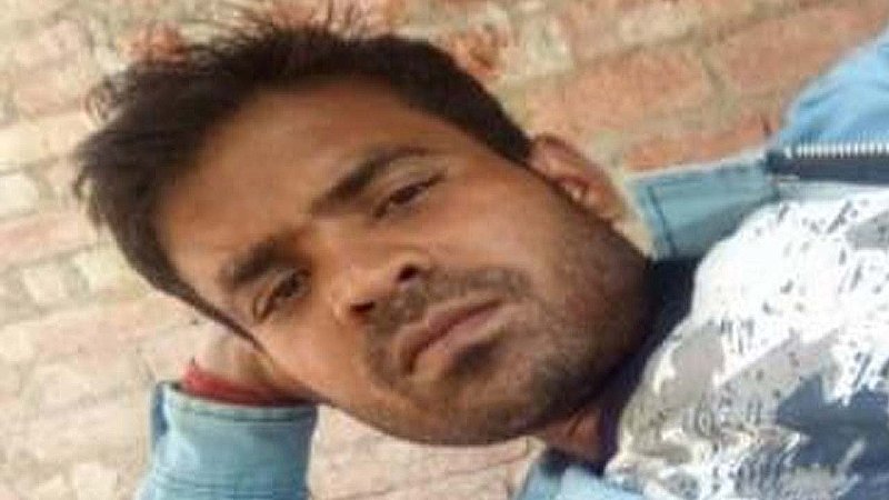 Hardoi News: पत्नी को विदा कराने गए युवक की संदिग्ध परिस्थितियों में मौत, परिजनों ने लगाया हत्या का आरोप