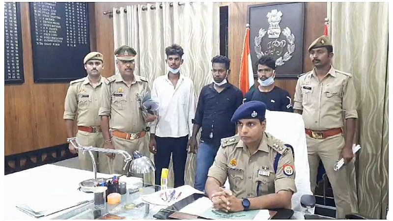 Etawah News: अवैध हथियारों के साथ अलग-अलग घटनाओं में 7 आरोपी गिरफ्तार, लूट और चोरी की योजना बना रहे थे आरोपी