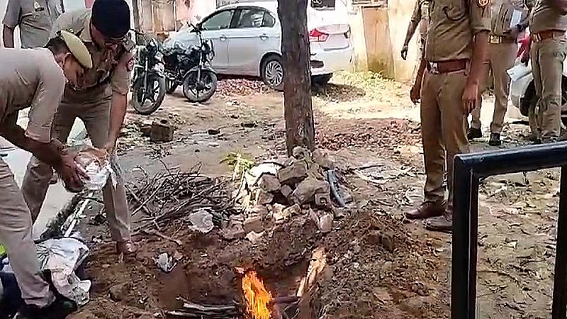 Muzaffarnagar News: पुलिस ने जलाई आग, 45 लाख के इस माल को किया नष्ट, जानिए पूरा मामला