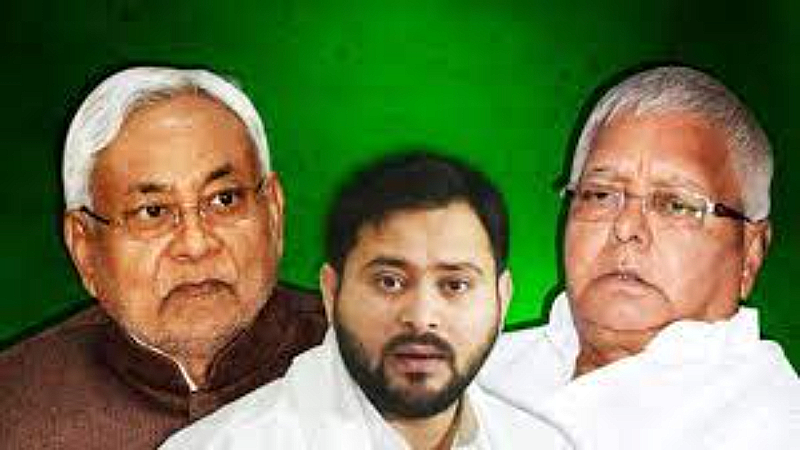 Bihar Politics: लालू के बयानों से गरमाई सियासत, नीतीश की राह में बो रहे कांटे,तेजस्वी के लिए माहौल बनाने की कोशिश