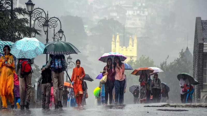 Heavy rain likely to continue in Himachal, Uttarakhand; decrease tomorrow: IMD