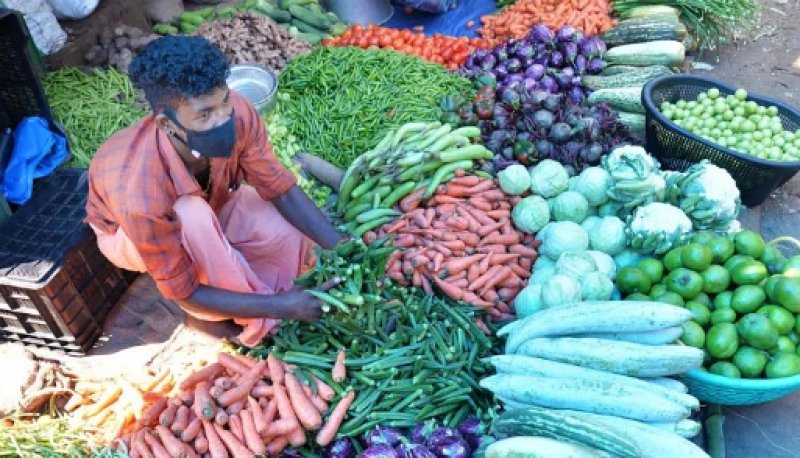 Retail inflation surges to 7.44 per cent on high food, vegetable prices